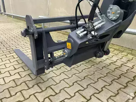 Telescopic forklift rigid 2025  Everun ERT1500 (23)