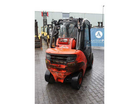 Gas truck 2014  Linde H30T-02 (5)