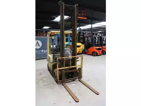 Chariots élévateurs GPL 1992  TCM FG15N17t (7)
