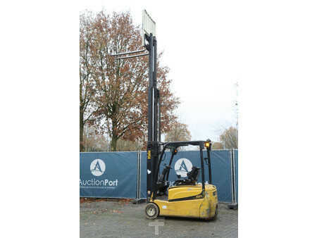 Elektro čtyřkolový VZV 2018  Yale ERP18VT LWB E2136 (33)