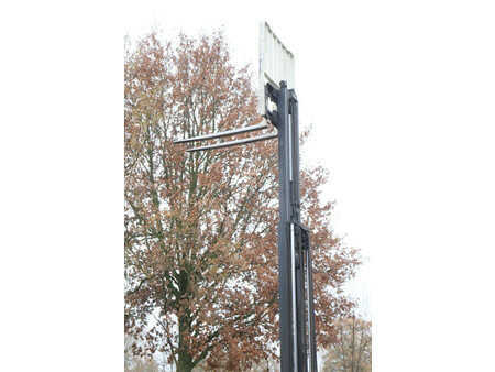 Elektro čtyřkolový VZV 2018  Yale ERP18VT LWB E2136 (34)