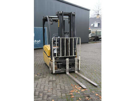 Elektro čtyřkolový VZV 2018  Yale ERP18VT LWB E2136 (7)