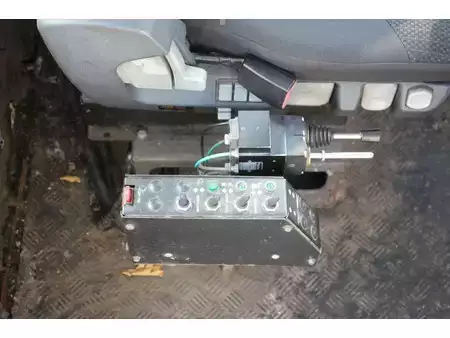 Terminaltraktor 2008  Terberg YT222 (22)