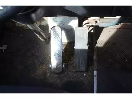 Terminaltraktor 2008  Terberg YT222 (24)