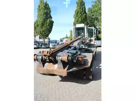 Terminaltraktor 2008  Terberg YT222 (5)