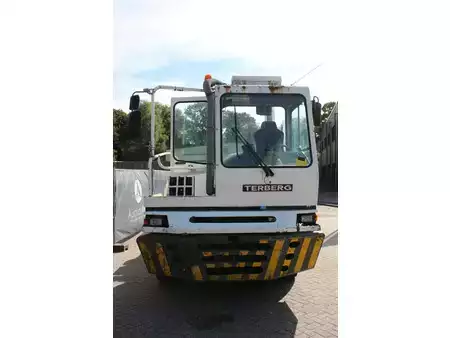 Terminaltraktor 2008  Terberg YT222 (7)