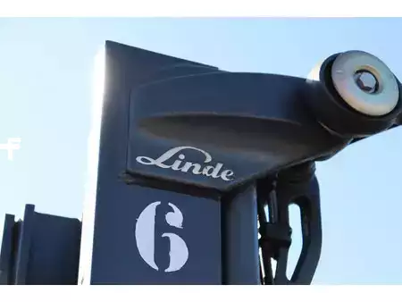 El truck - 4 hjulet 2020  Linde E30HL-01/600 (14)