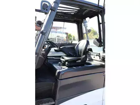 El truck - 4 hjulet 2020  Linde E30HL-01/600 (23)