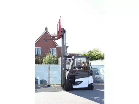 El truck - 4 hjulet 2020  Linde E30HL-01/600 (37)