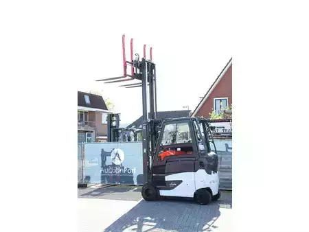 El truck - 4 hjulet 2020  Linde E30HL-01/600 (39)