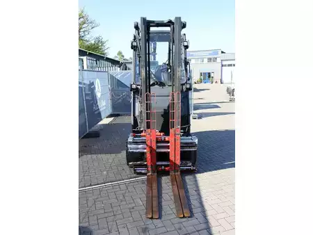 El truck - 4 hjulet 2020  Linde E30HL-01/600 (9)