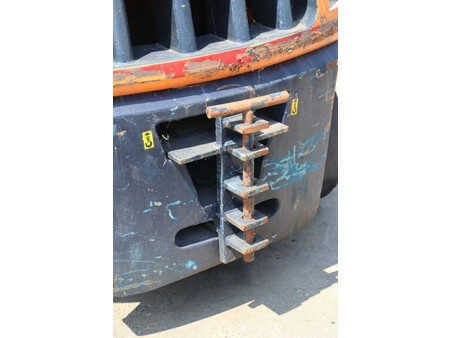 Dieselstapler 1998  Halla HDF70 (20)