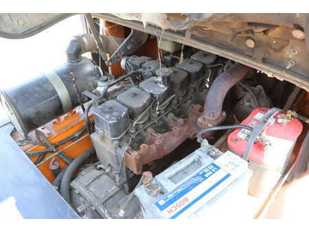 Dieselstapler 1998  Halla HDF70 (32)