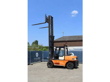 Dieselstapler 1998  Halla HDF70 (36)