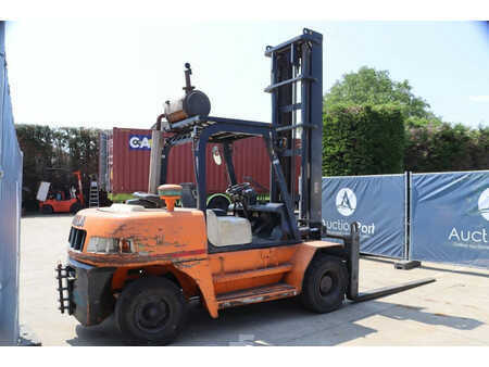 Dieselstapler 1998  Halla HDF70 (6)