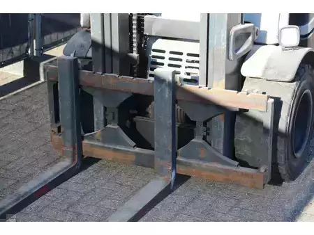 Eléctrica de 4 ruedas - Still RX60-50 (10)