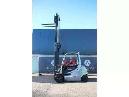 Eléctrica de 4 ruedas - Still RX60-50 (30)