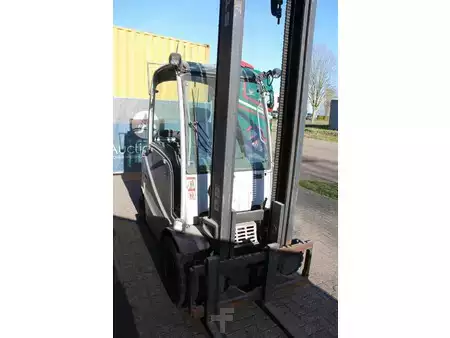 Eléctrica de 4 ruedas - Still RX60-50 (6)