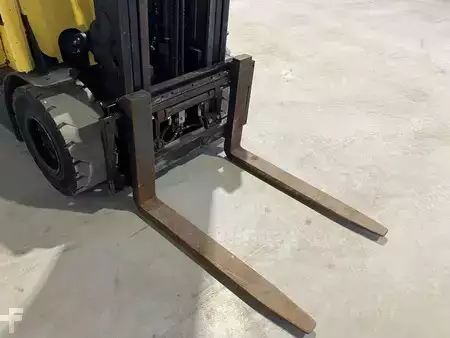 Elektromos 4 kerekű 2017  Hyster J2.5XN (7)