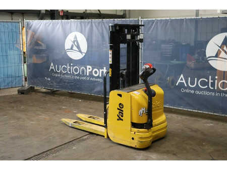 Hochhubwagen 2014  Yale MS12 AC (3)