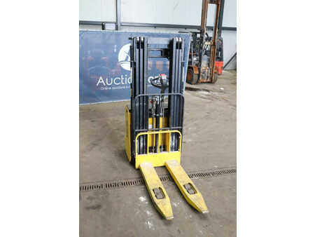 Hochhubwagen 2014  Yale MS12 AC (6)