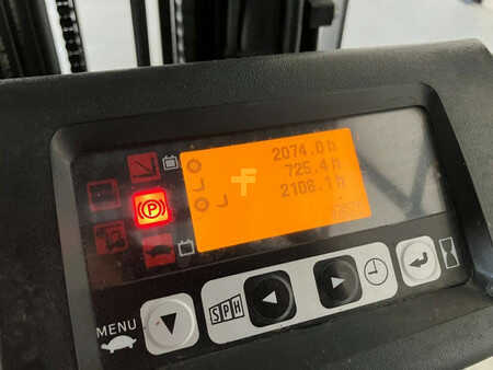 Sähkö - 4 pyör 2014  Toyota 8FBET20 (12)