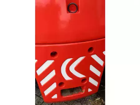 Empilhador diesel 2009  Kalmar DCE80-6 (24)