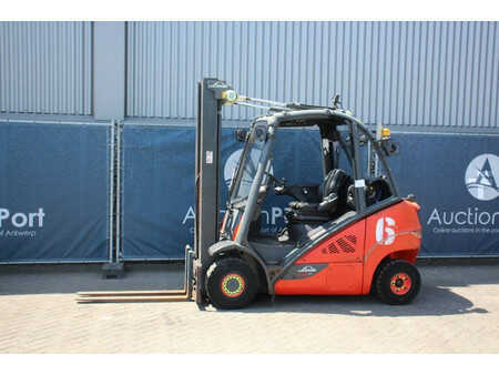 Empilhador a gás 2015  Linde H25T-02 (1)