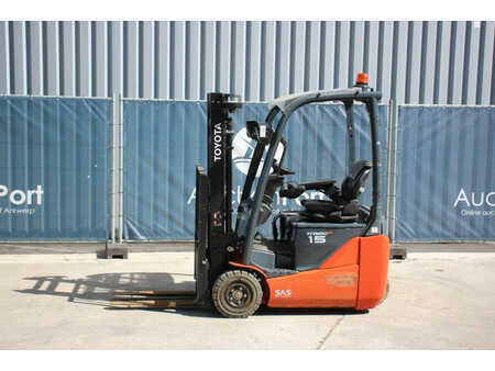 Chariots électriques à 4 roues - Toyota Traigo 15 (1)