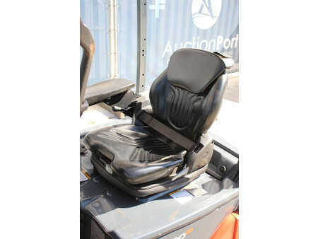 Chariots électriques à 4 roues - Toyota Traigo 15 (22)