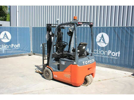 Chariots électriques à 4 roues - Toyota Traigo 15 (3)