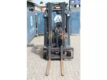 Eléctrica de 4 ruedas 2023  Linde E14-02 (16)