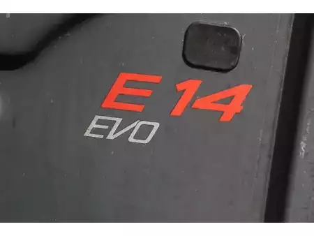 Eléctrica de 4 ruedas 2023  Linde E14-02 (21)