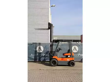 El Truck - 4-hjul 2002  Toyota 7FB10 (32)