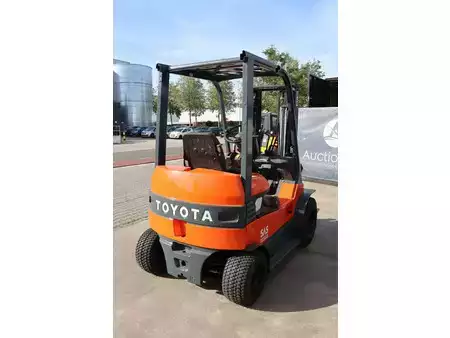 El Truck - 4-hjul 2002  Toyota 7FB10 (6)