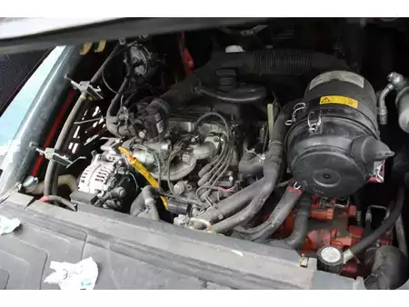 Gázüzemű targoncák 2010  Linde H25T-01 (20)