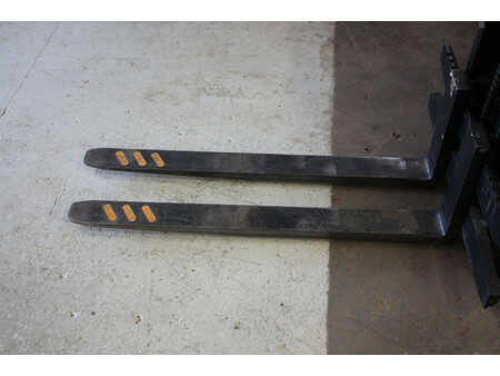 Vertikal-Kommissionierer - Crown Access 123 Comprehensive System Control (11)