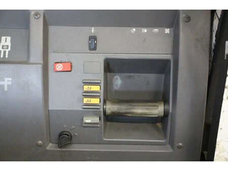 Vertikal-Kommissionierer - Crown Access 123 Comprehensive System Control (16)