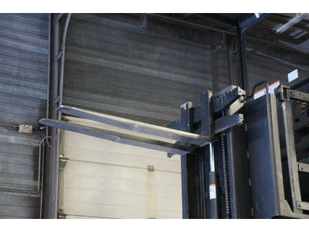 Vertikal-Kommissionierer - Crown Access 123 Comprehensive System Control (24)