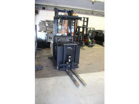 Vertikal-Kommissionierer - Crown Access 123 Comprehensive System Control (6)