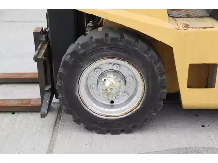 LPG heftrucks 1989  Hyster H200 XL (12)