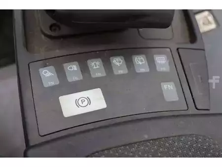 Eléctrico - 4 rodas 2016  Jungheinrich EFG 425S (32)