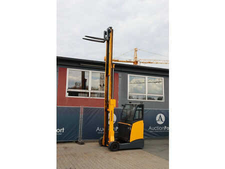 Reach Trucks 2012  Jungheinrich ETV C20 (24)