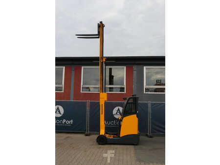 Reach Trucks 2012  Jungheinrich ETV C20 (25)