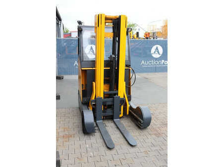 Reach Trucks 2012  Jungheinrich ETV C20 (6)