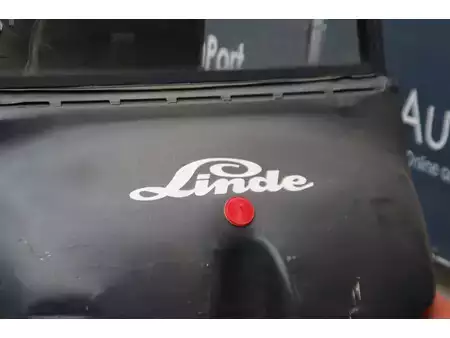 Elektryczne 4-kołowe 1997  Linde E25-01 (18)