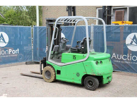 Eléctrica de 4 ruedas 2001  Cesab BLITZ300 (3)