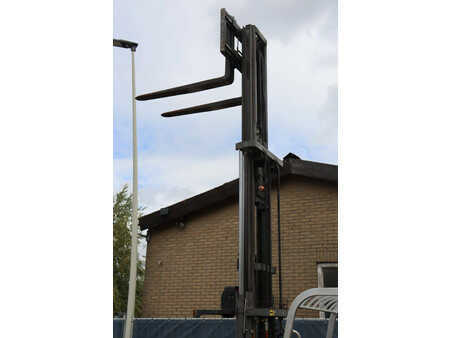 Eléctrica de 4 ruedas 2001  Cesab BLITZ300 (35)