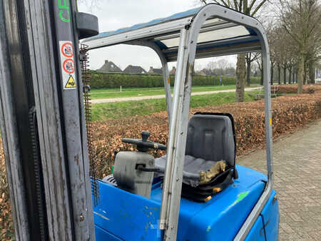 4-wiel elektrische heftrucks 1995  Cesab Blitz 315 (10)