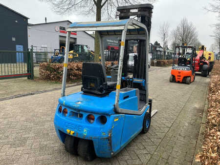 4-wiel elektrische heftrucks 1995  Cesab Blitz 315 (5)
